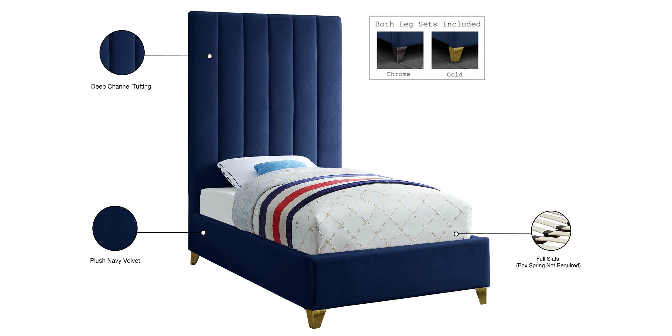 

        
Meridian Furniture VIA ViaNavy-T Platform Bed Navy Velvet 704831403527
