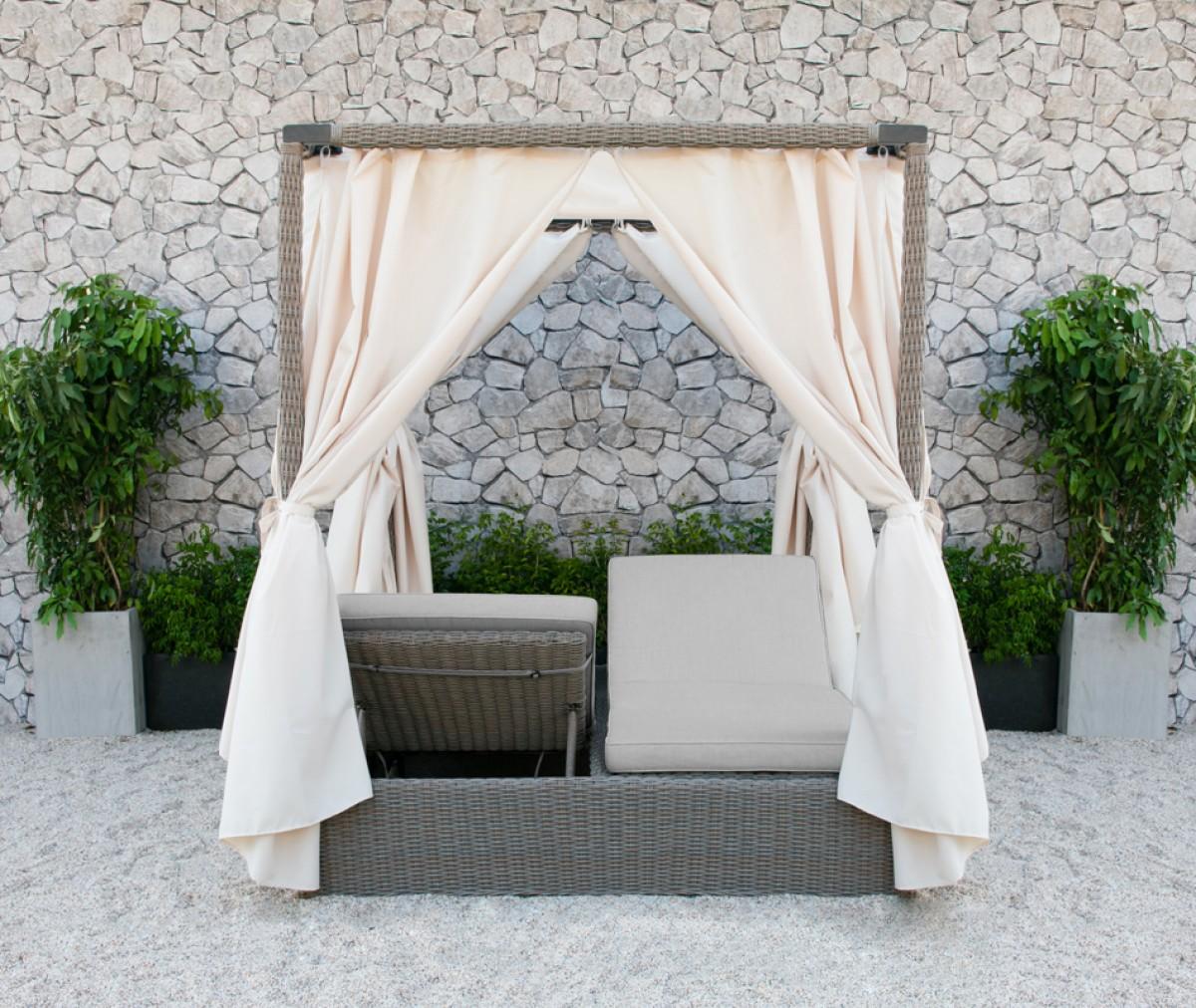 

                    
VIG Furniture Renava Marin Outdoor Outdoor Canopy Sunbed Beige Waterproof Fabric Purchase 
