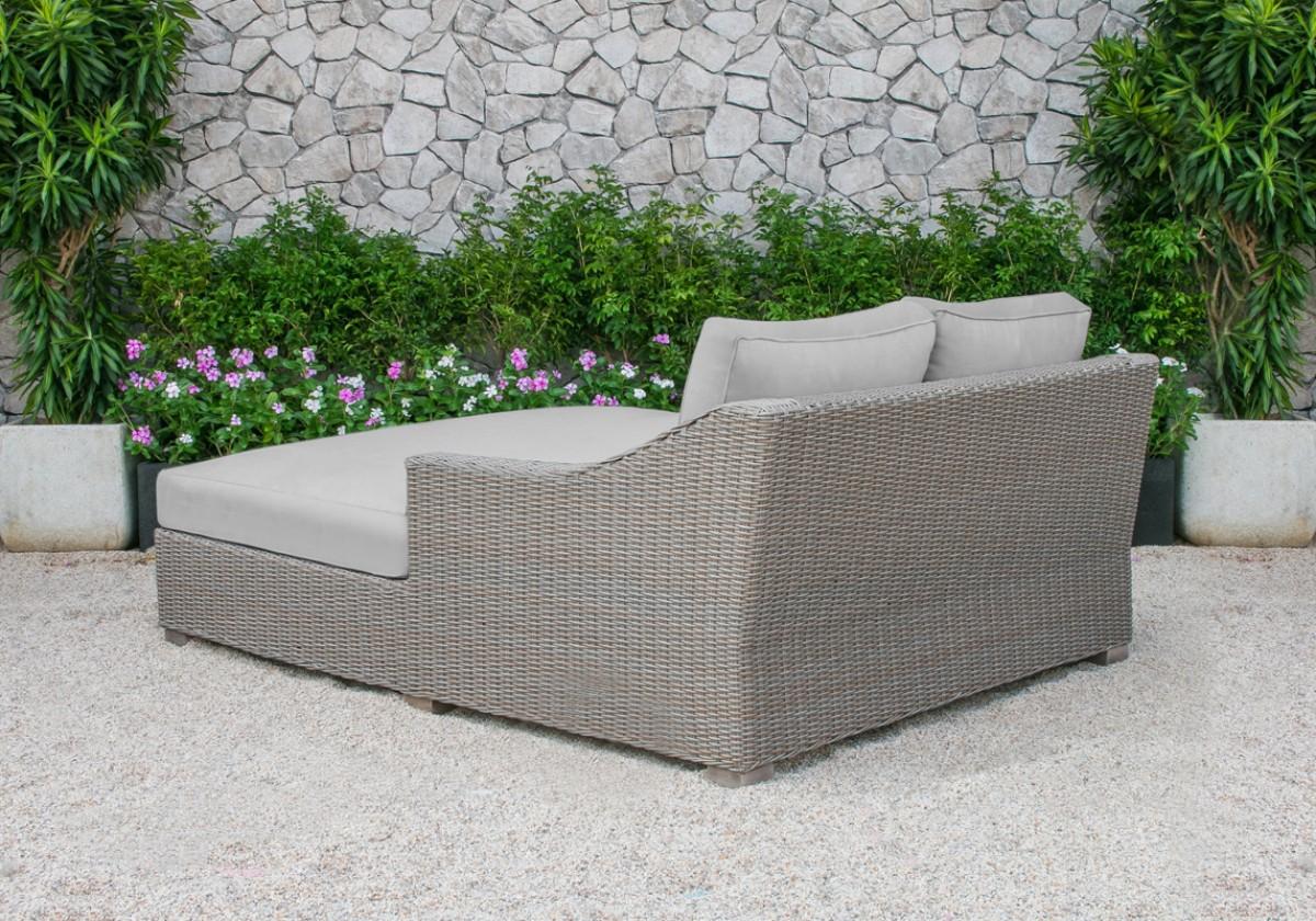 

    
VIG Furniture Renava Pismo Outdoor Outdoor Sunbed Gray VGATRABD-108-BGE
