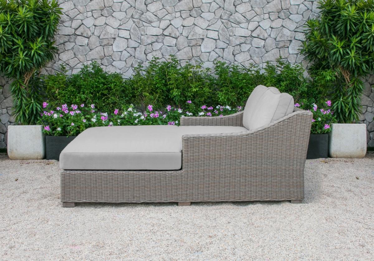 

                    
VIG Furniture Renava Pismo Outdoor Outdoor Sunbed Gray Waterproof Fabric Purchase 
