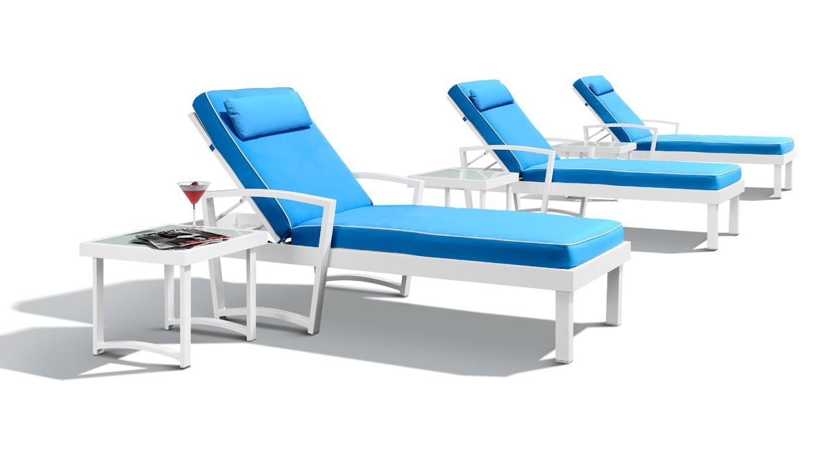 

                    
Buy Outdoor Blue & White Sun Bed & End Table Set Modern VIG Renava Tampa
