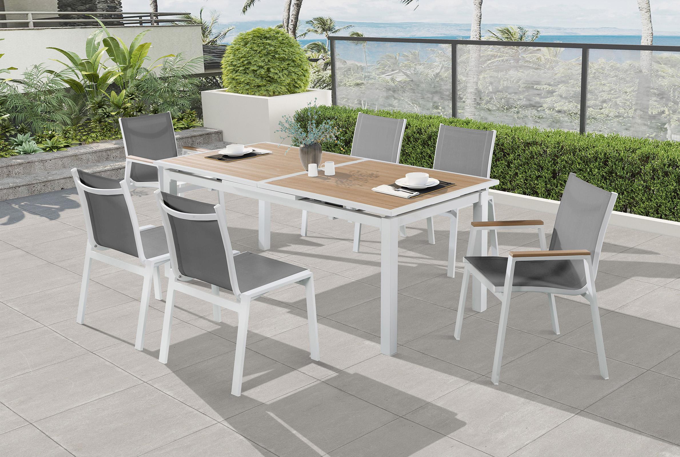 

        
Meridian Furniture NIZUC 365Grey-AC Patio Chair Set White/Gray  094308252582
