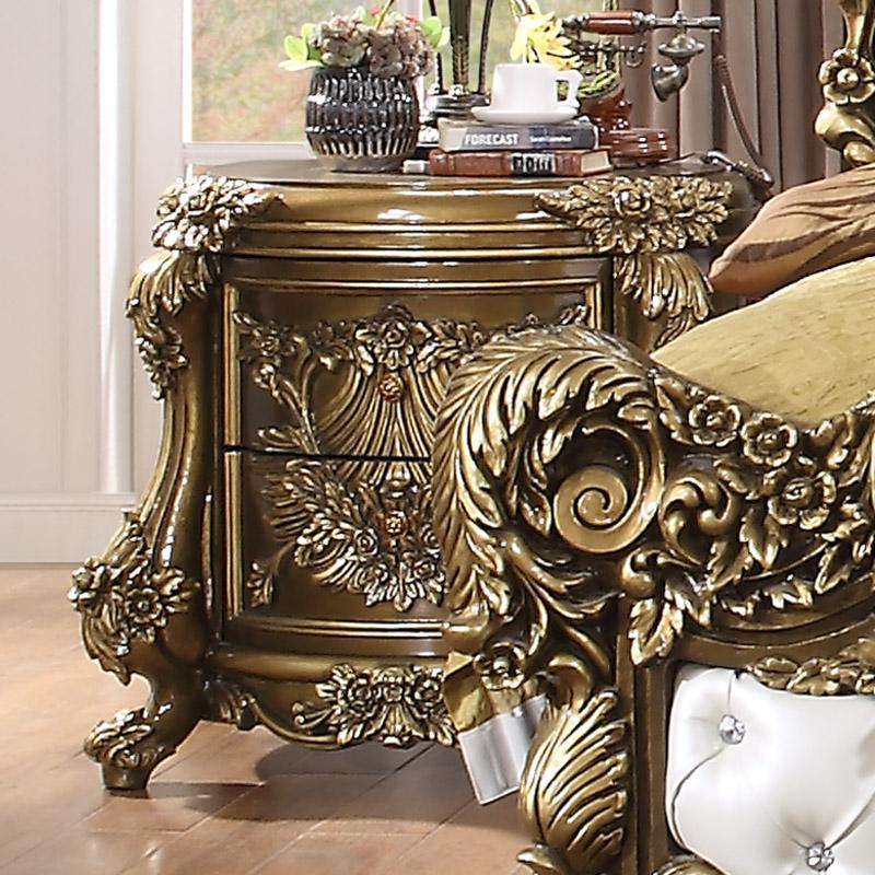 

    
Homey Design Furniture HD-1802 Platform Bedroom Set Gold/Brown HD-1802-EK-3PC
