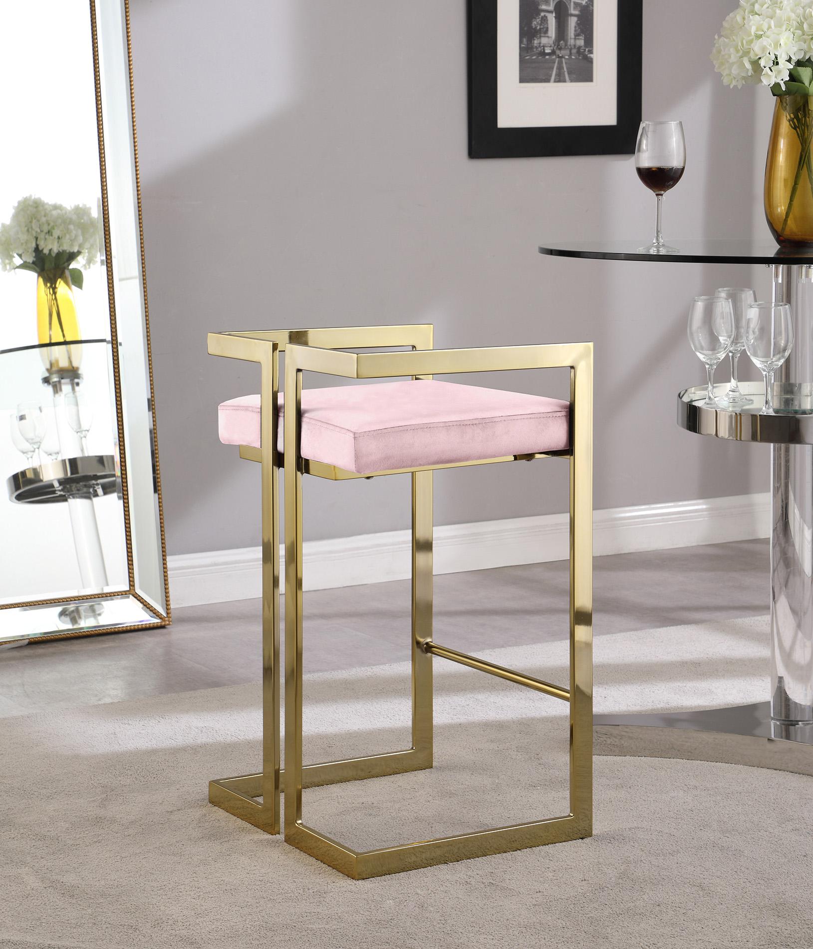 

    
Meridian Furniture EZRA 912Pink Counter Stool Set Pink/Gold 912Pink-C-Set-2
