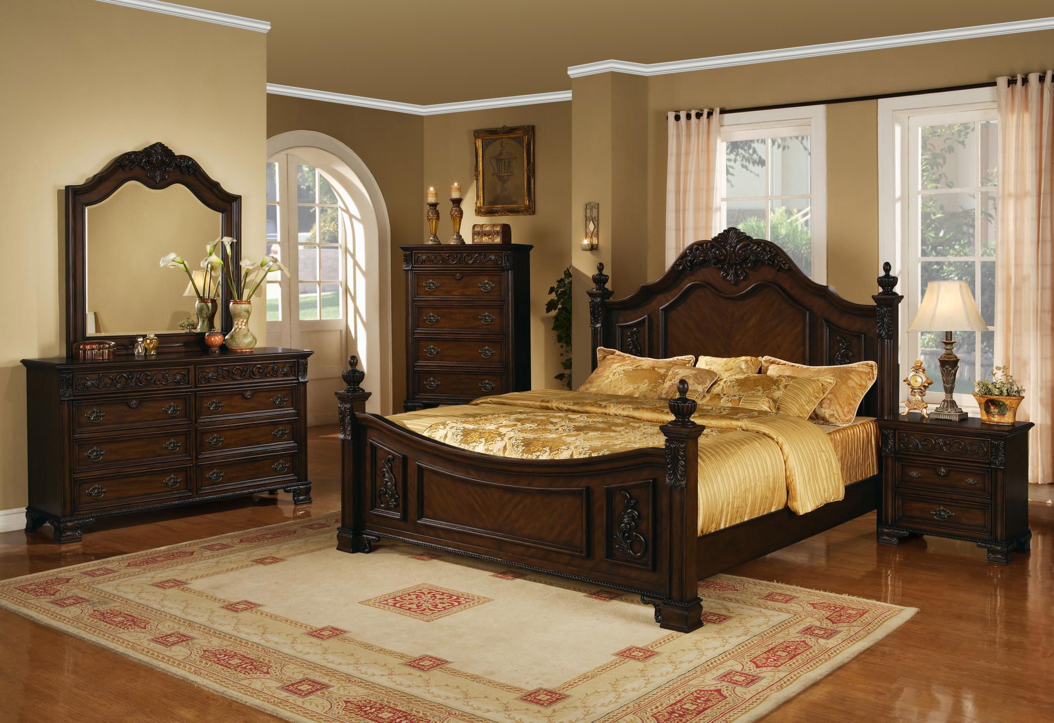 Classic, Traditional Platform Bedroom Set Giavanna Soflex-Giavanna-K-Set-4 in Dark Cherry 