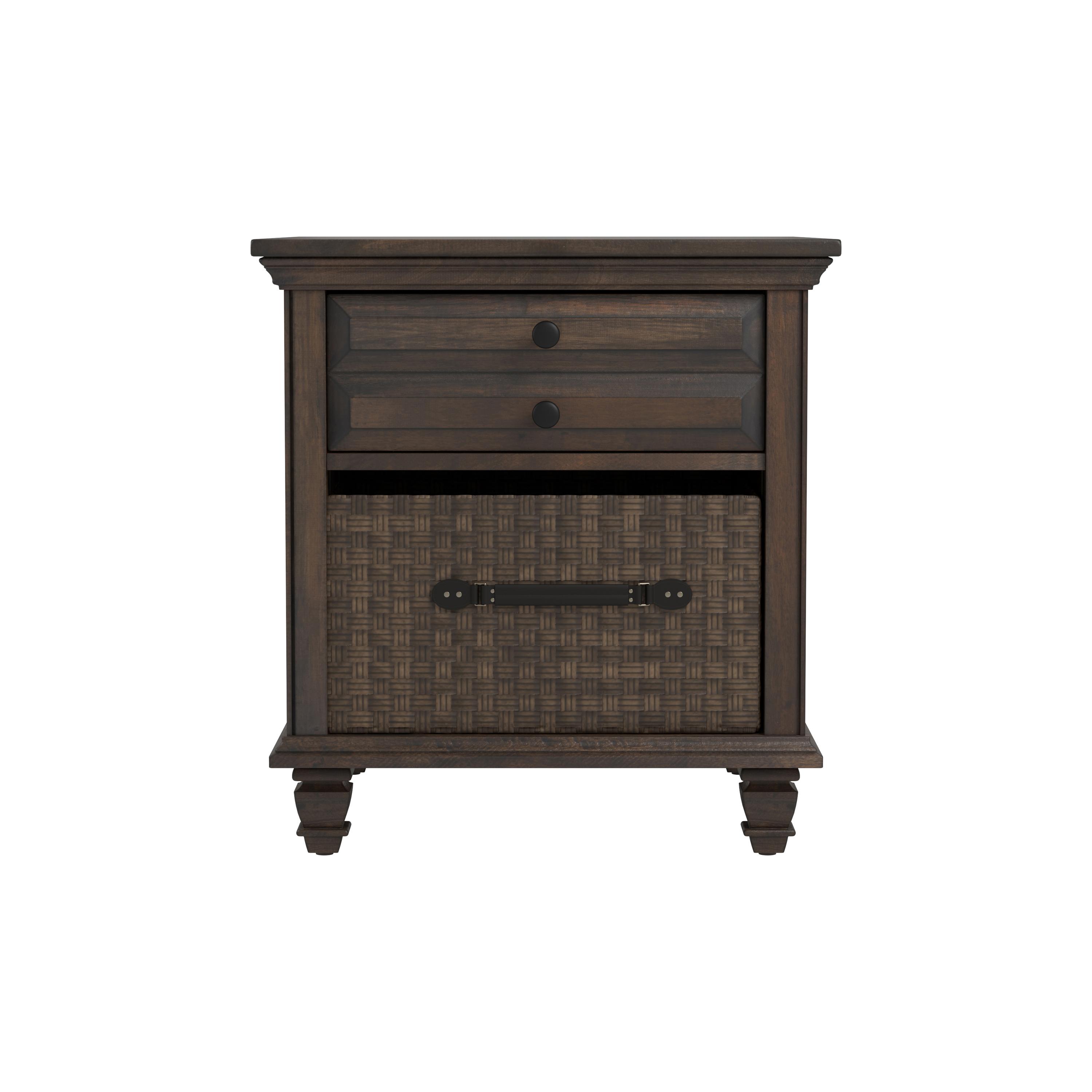 Traditional End Table 724057 724057 in Brown 