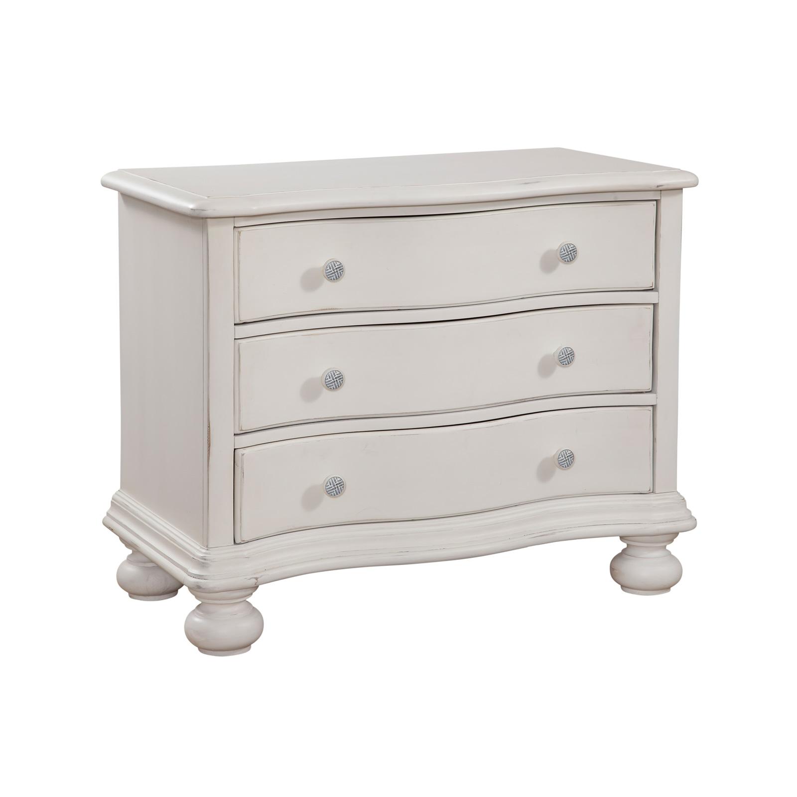 

    
Traditional White Bachelor Chest Rodanthe 3910-130 American Woodcrafters
