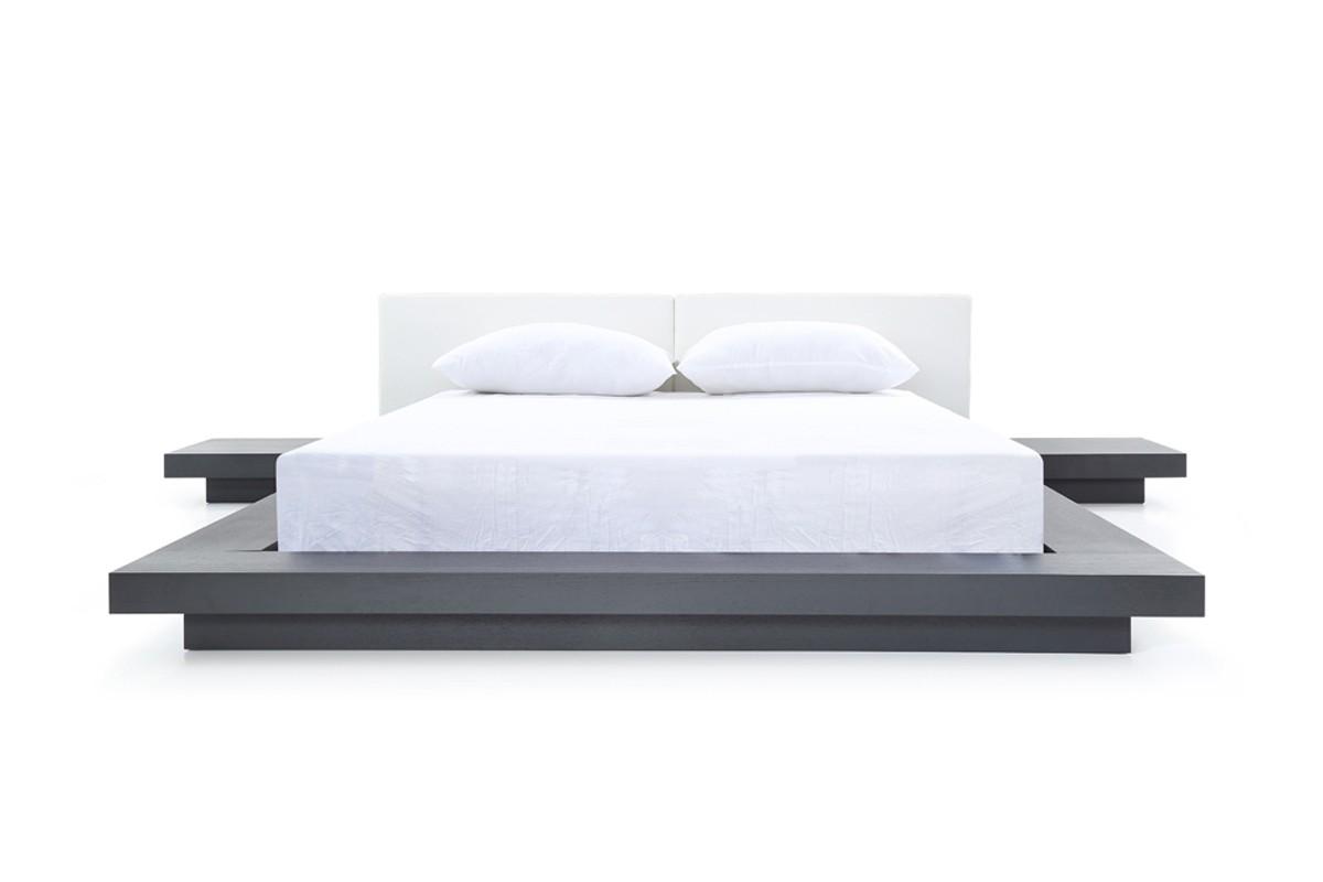 

    
Wenge & White Japanese Style King Platform Bed w/Nightstands Low Profile VIG Modrest Opal
