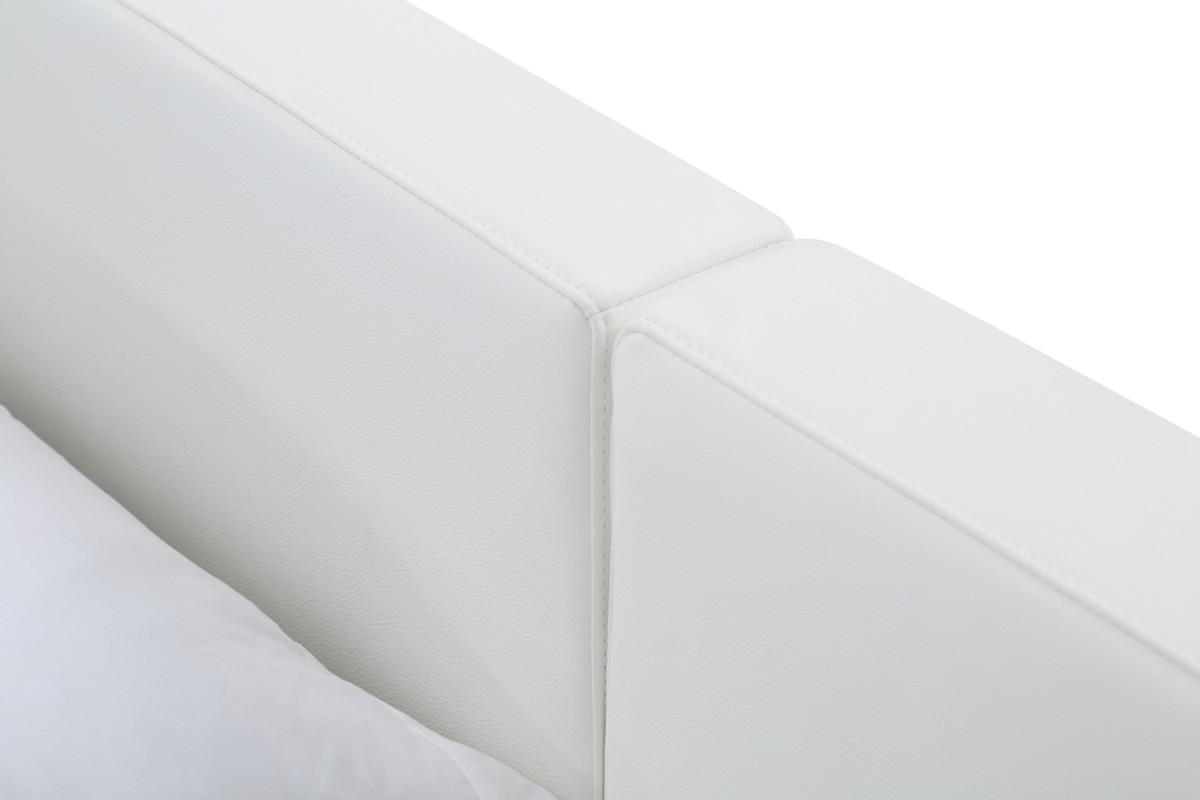 

                    
Buy Wenge & White Japanese Style King Platform Bed w/Nightstands Low Profile VIG Modrest Opal
