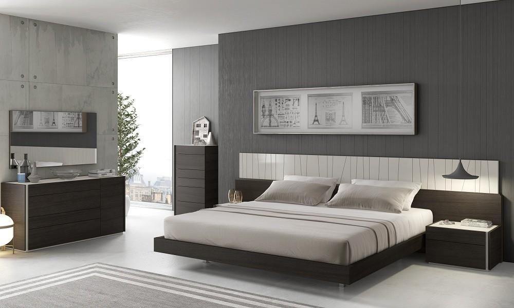 

    
Wenge & Light Grey L.E.D Lights Queen Size Platform Bedroom Set 3Pcs Modern J&M Porto
