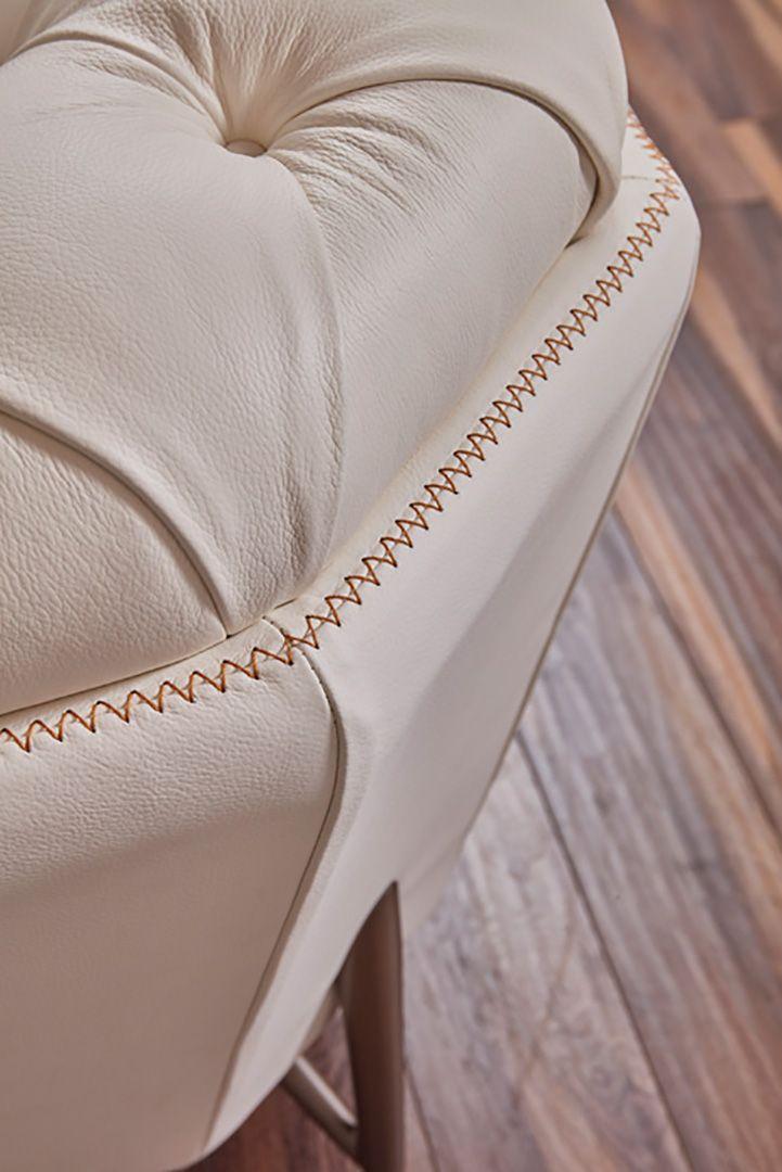 

    
 Shop  White Top-Grain Italian Leather Sofa Set 3Pcs EK8009-W American Eagle Classic
