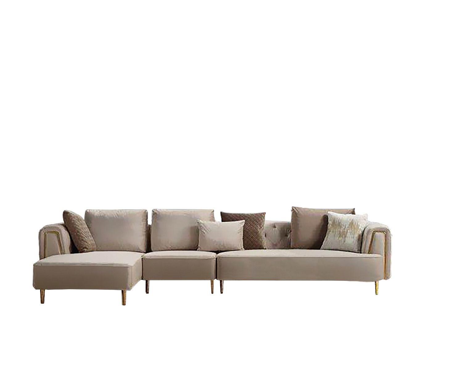 

    
3 Piece Cream Velvet Right Side Sitting Sectional American Eagle AE-LD831R-CRM
