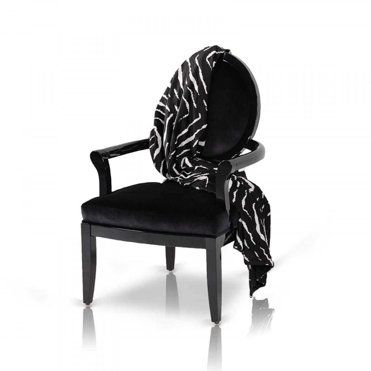 

        
VIG Furniture A&amp;X AK017 Dining Arm Chair Black Fabric 00840729113212
