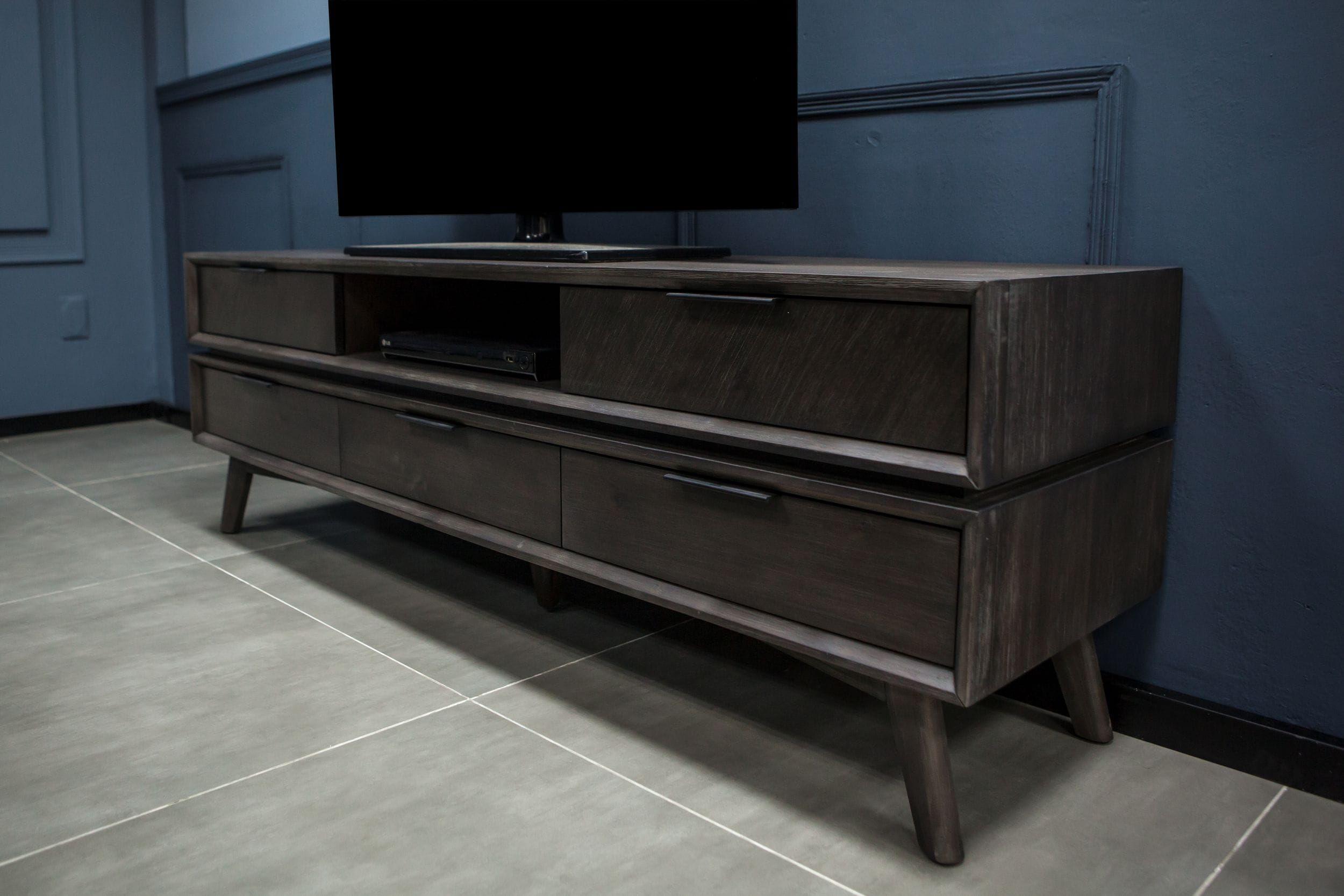 

    
Roger TV Stand
