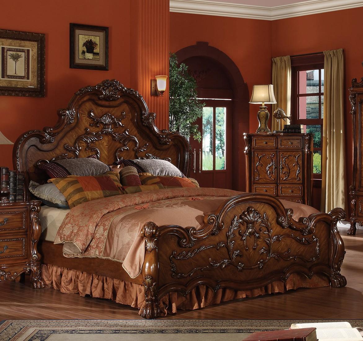

    
Cherry Oak King Arch Bed Carved Wood 12137EK Dresden Acme Furniture
