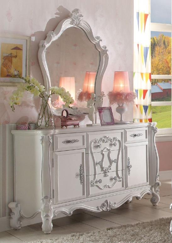 

        
Acme Furniture 30645F  Versailles Kids Sleigh Bedroom Set Pink/Silver/Antique White Fabric 00840412086212
