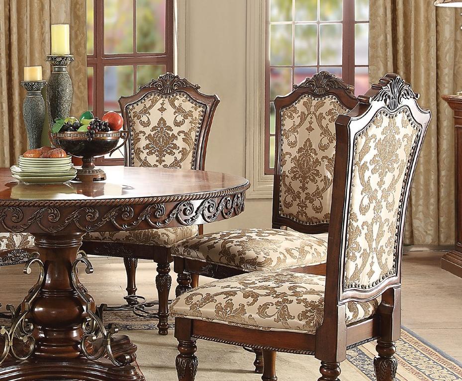 

    
Wycliff Dining Table Set
