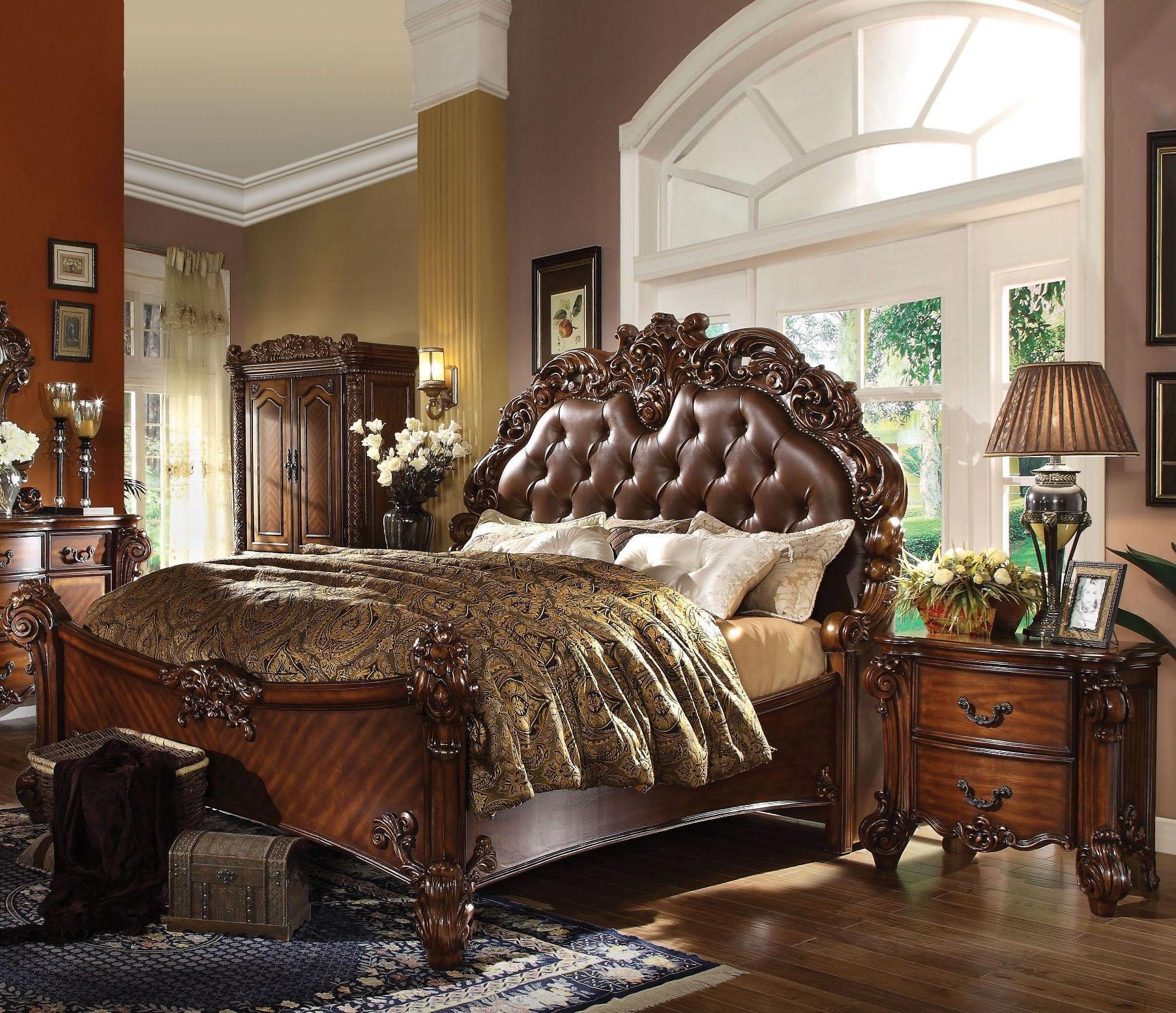 Classic, Traditional Panel Bedroom Set Vendome-22000Q Vendome-22000Q-Set-3 in Cherry Polyurethane