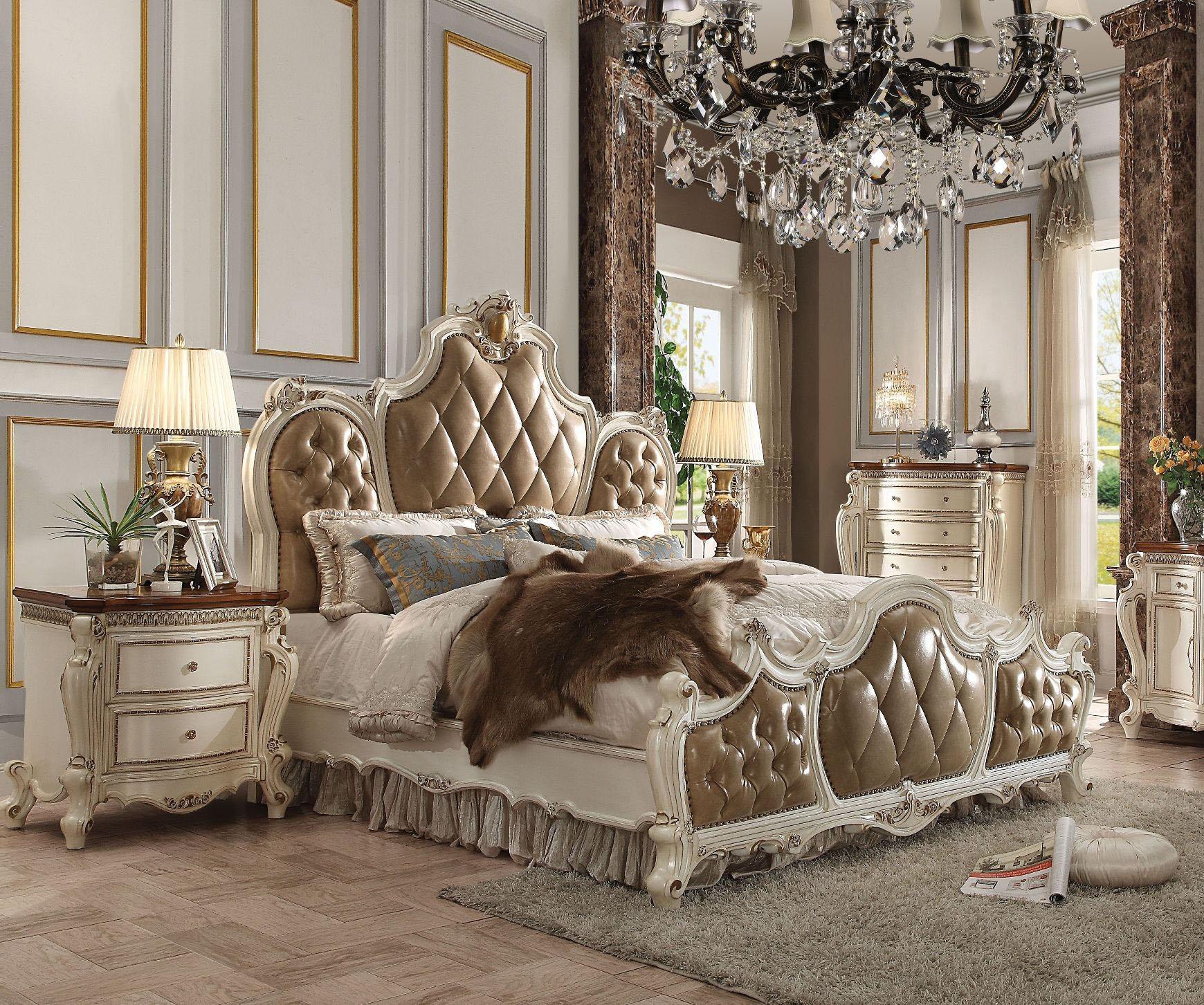 Classic, Traditional Panel Bedroom Set Picardy-26900Q Picardy-26900Q-Set-3 in Pearl, Antique, Beige Polyurethane
