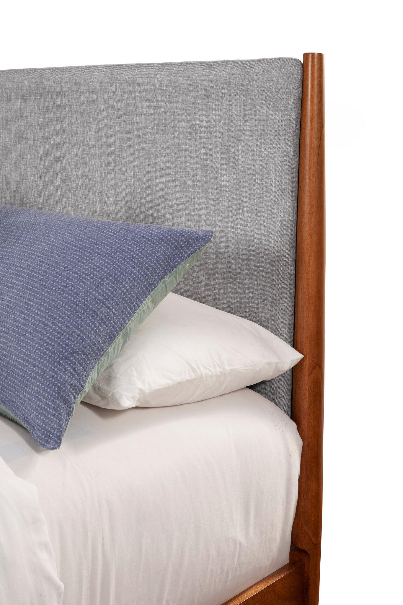 

    
 Shop  Acorn/Grey Fabric Cal King Panel Bedroom Set 4Pc Flynn ALPINE Mid Century Modern
