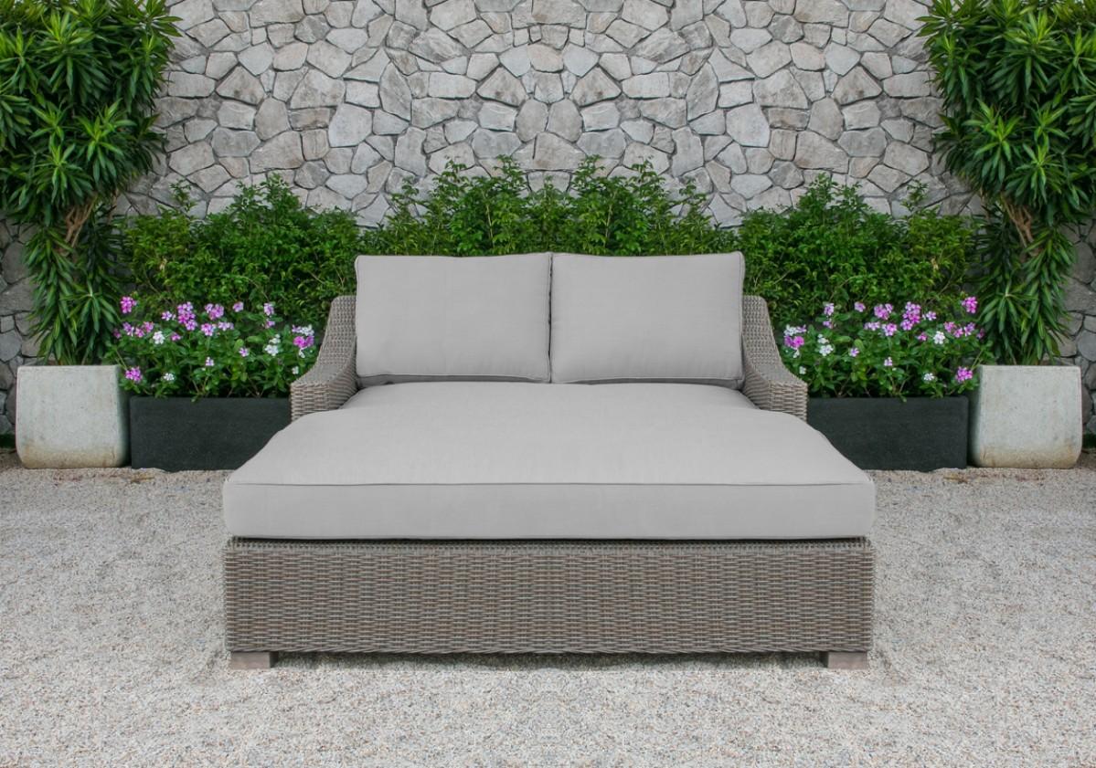 

    
Agora Outdoor Sunbed Chaise Lounge with Cushion
