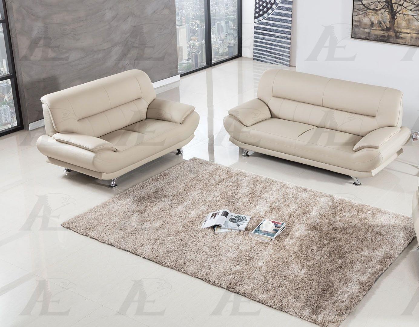 

    
Cream Faux Leather Sofa Set 2pcs in Contemporary Style American Eagle AE-709

