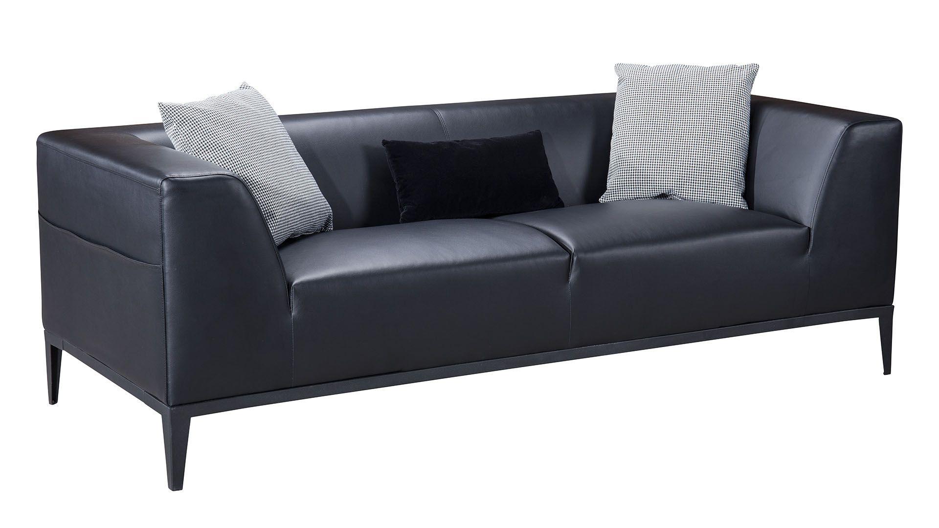 

    
Black Faux Leather Sofa Set 2Pcs AE-D820-BK American Eagle Modern
