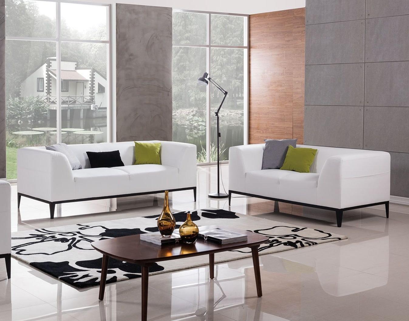 

    
White Faux Leather Sofa Set 2Pcs AE-D820-W American Eagle Modern
