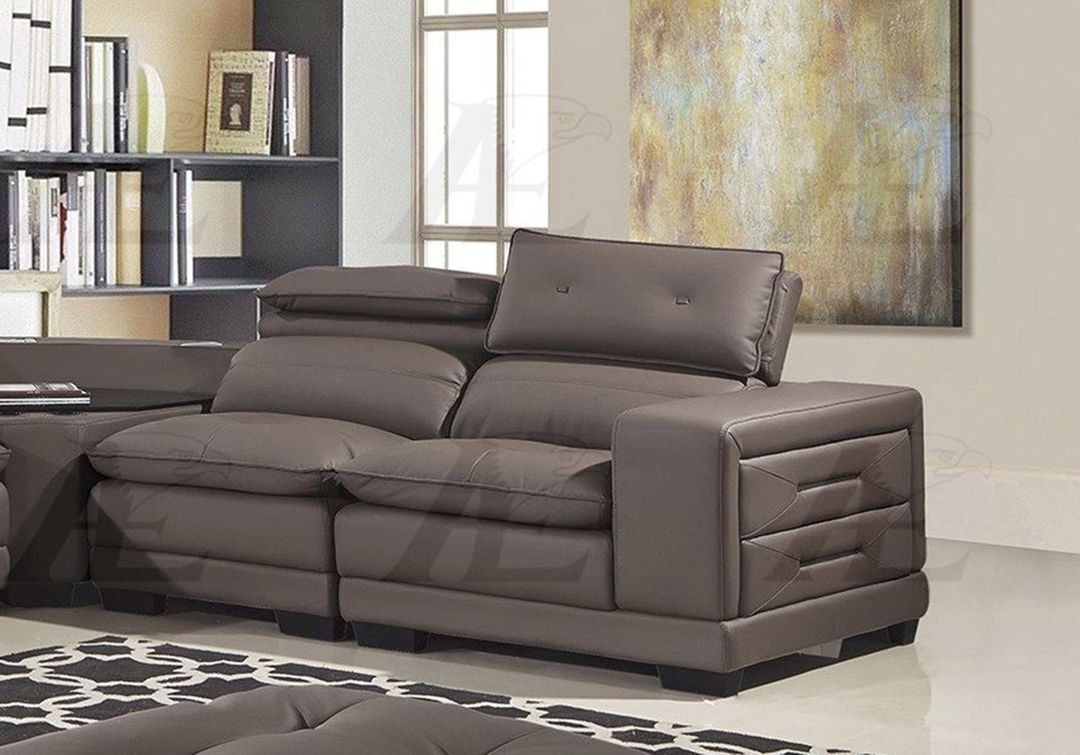 

                    
American Eagle Furniture AE-L688M-DC L-shape Sectional Dark Chocolate Microfiber Purchase 
