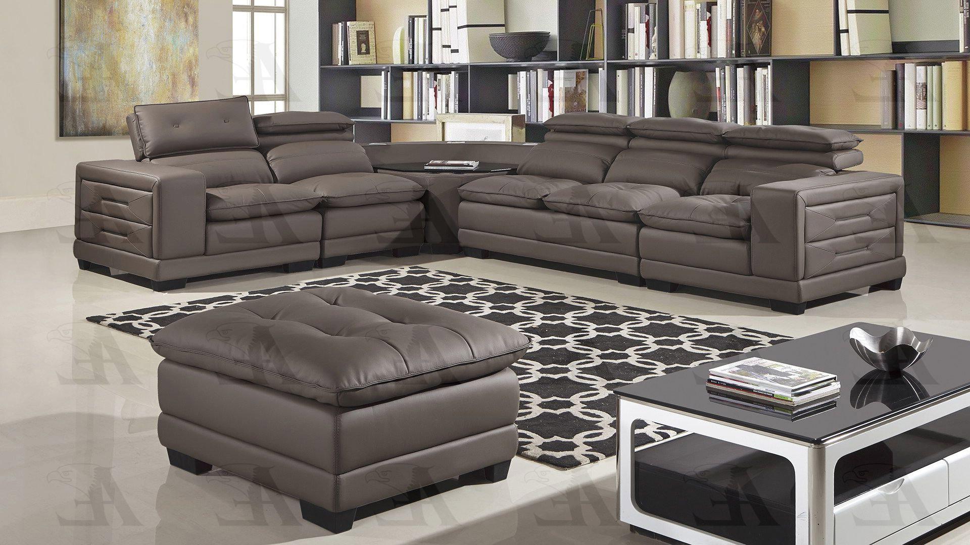 

    
American Eagle Furniture AE-L688M-TPE Sectional Sofa Set Gray AE-L688M-TPE
