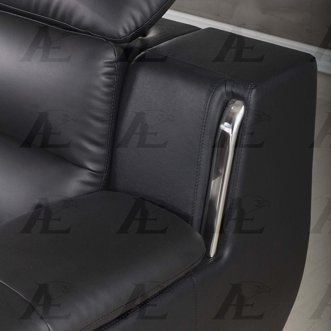 

    
American Eagle Furniture AE-L729-BK Sectional Sofa Black AE-L729-BK-Set-3-RHC

