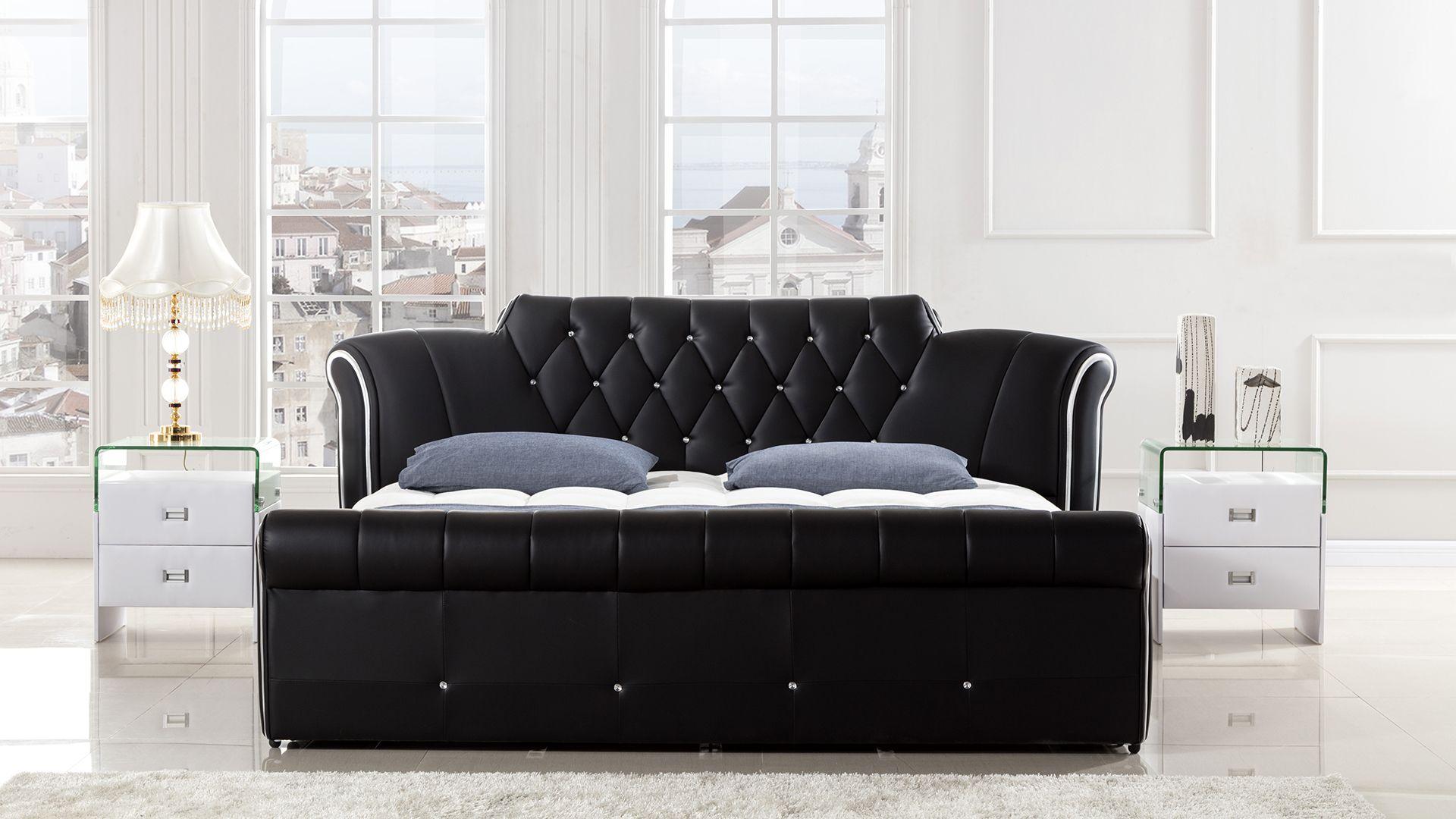 

    
American Eagle Furniture B-D032-BK-CK Platform Bed Black B-D032-BK-CK

