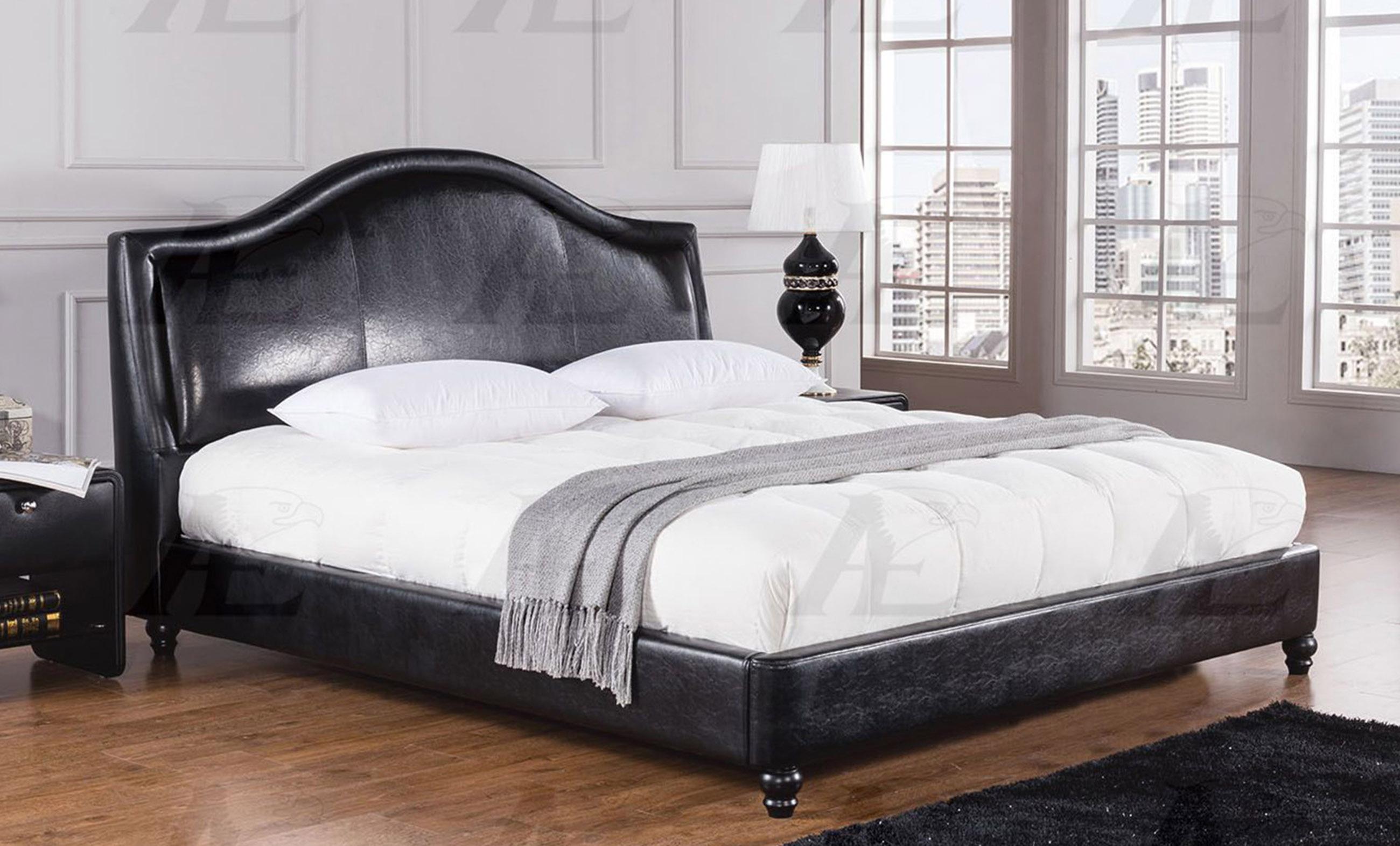 

    
American Eagle Furniture B-D059 Platform Bed Black AE B-D059-EK
