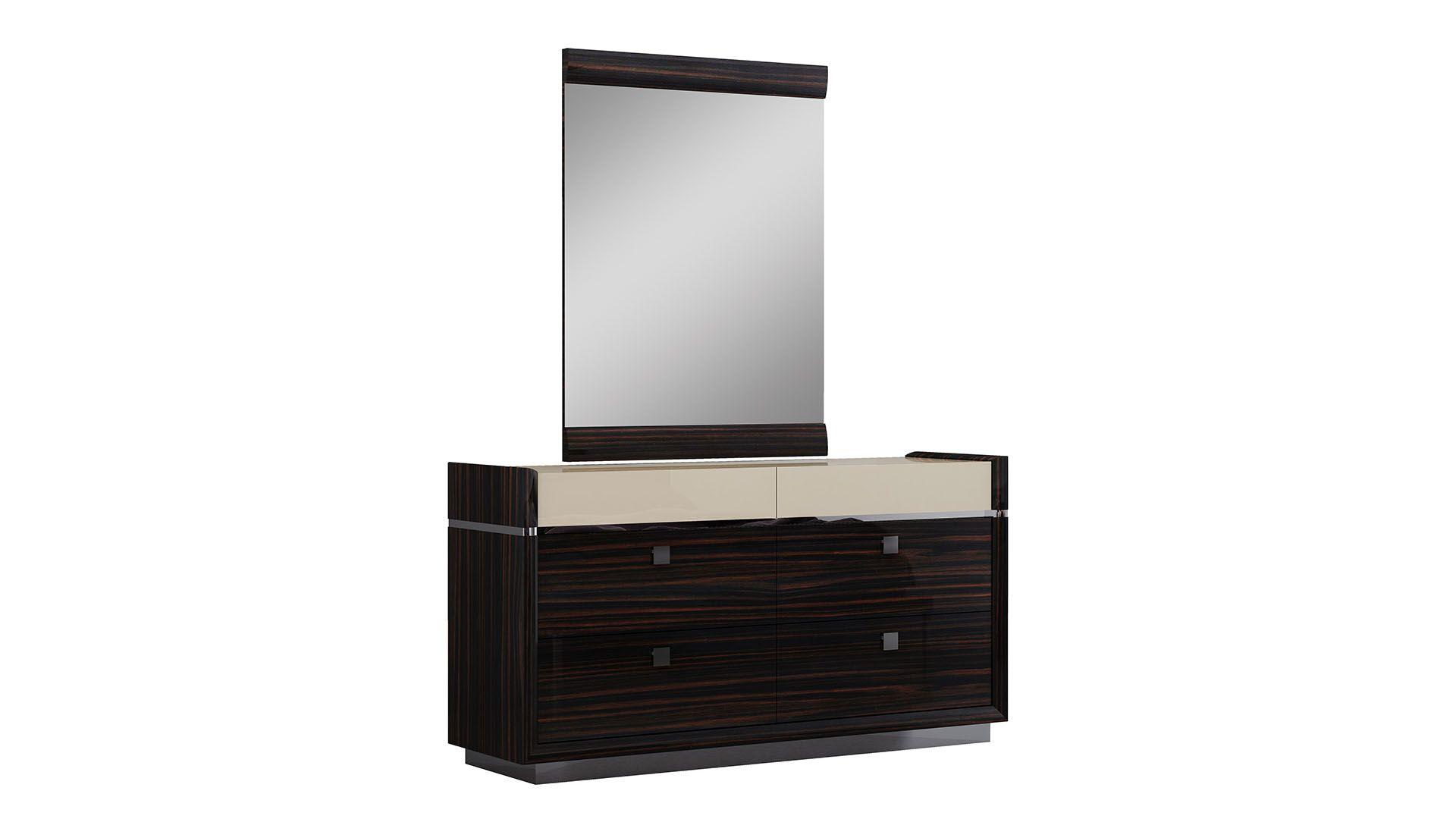 

                    
American Eagle Furniture B-P100 Platform Bedroom Set Ivory/Brown Bonded Leather Purchase 
