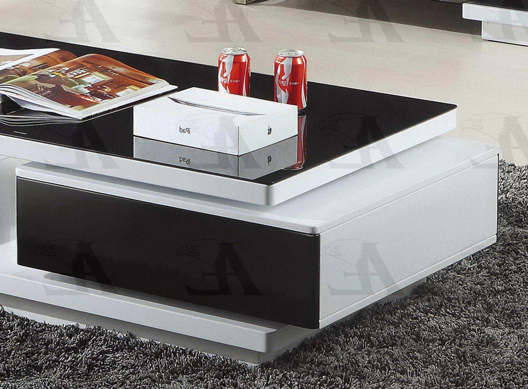 

    
American Eagle Furniture CT-C535 Coffee Table Black/White CT-C535
