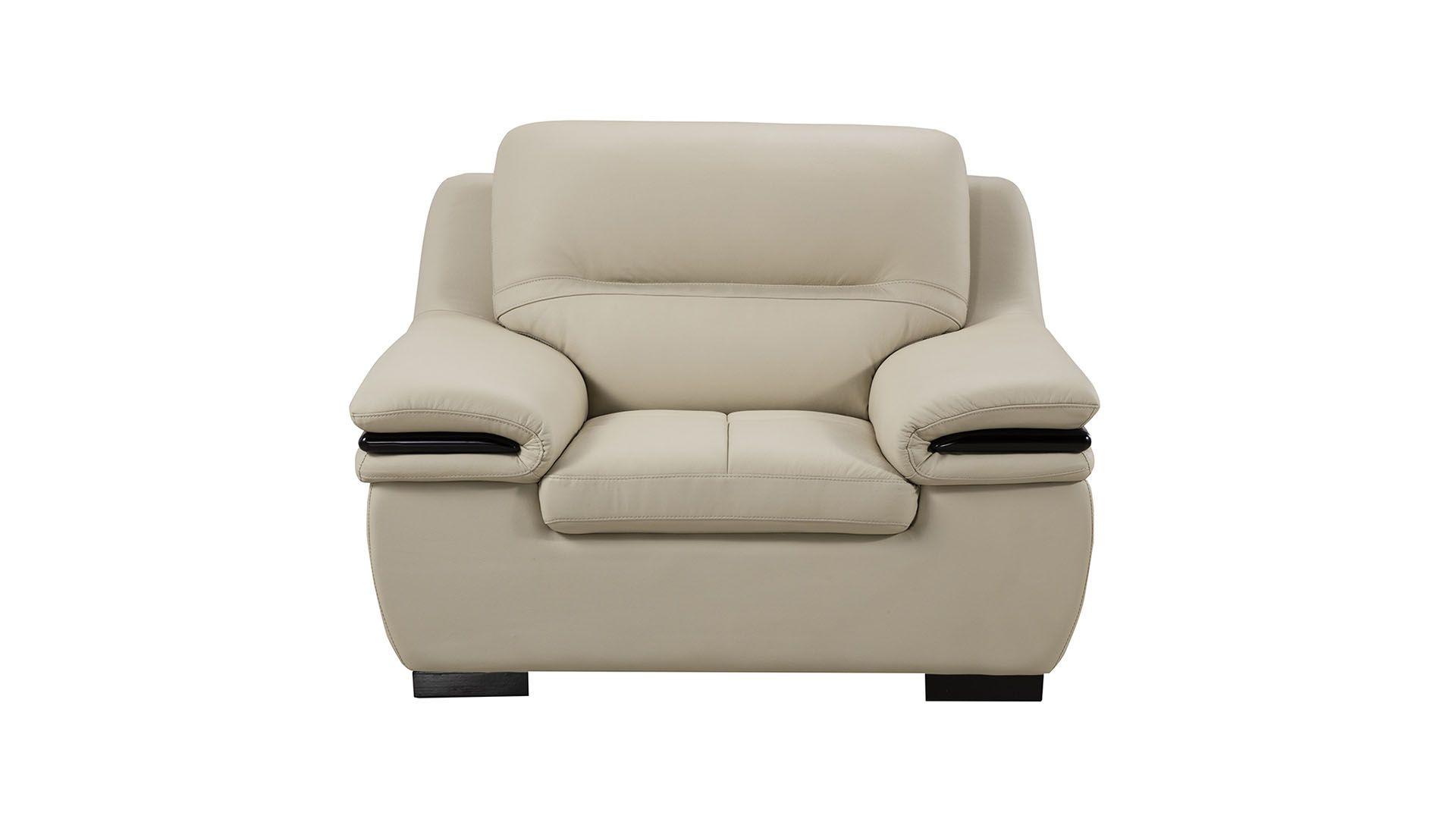 

    
EK-9113-LG-SF-Set-3 American Eagle Furniture Sofa Set
