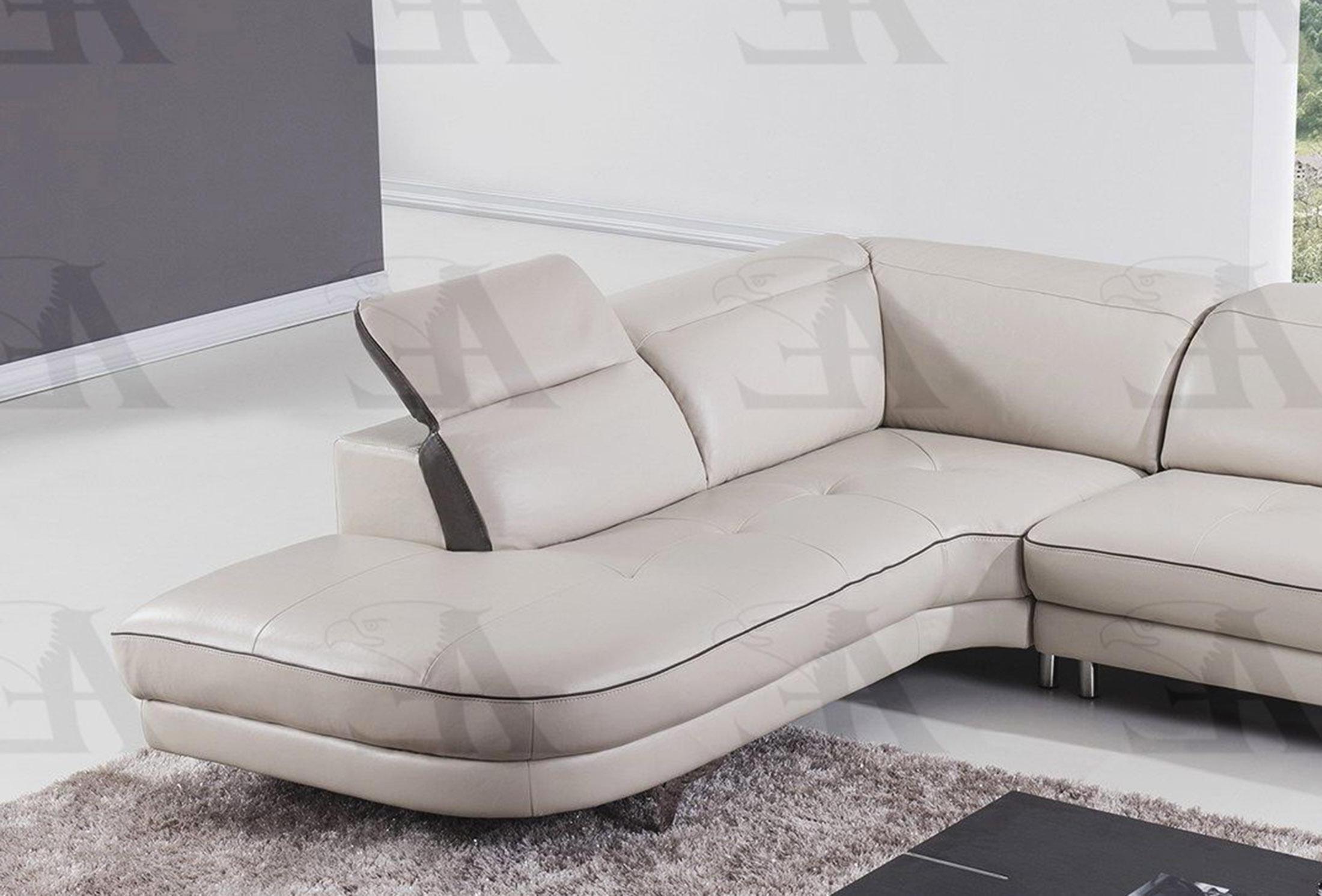 

                    
American Eagle Furniture EK-L043-LG.TPE Sectional Sofa Light Gray Italian Leather Purchase 
