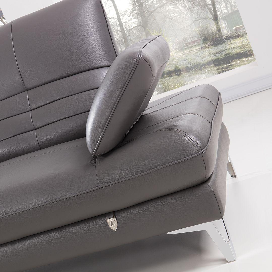 

    
American Eagle Furniture EK-L070R-GR Sectional Sofa Gray EK-L070R-GR
