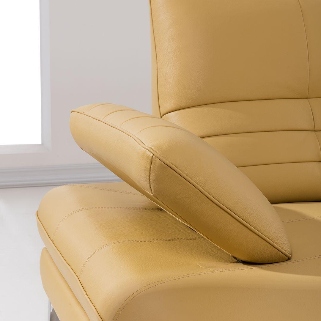 

        
American Eagle Furniture EK-L070-YO Sectional Sofa Yellow Italian Leather 00656237667631
