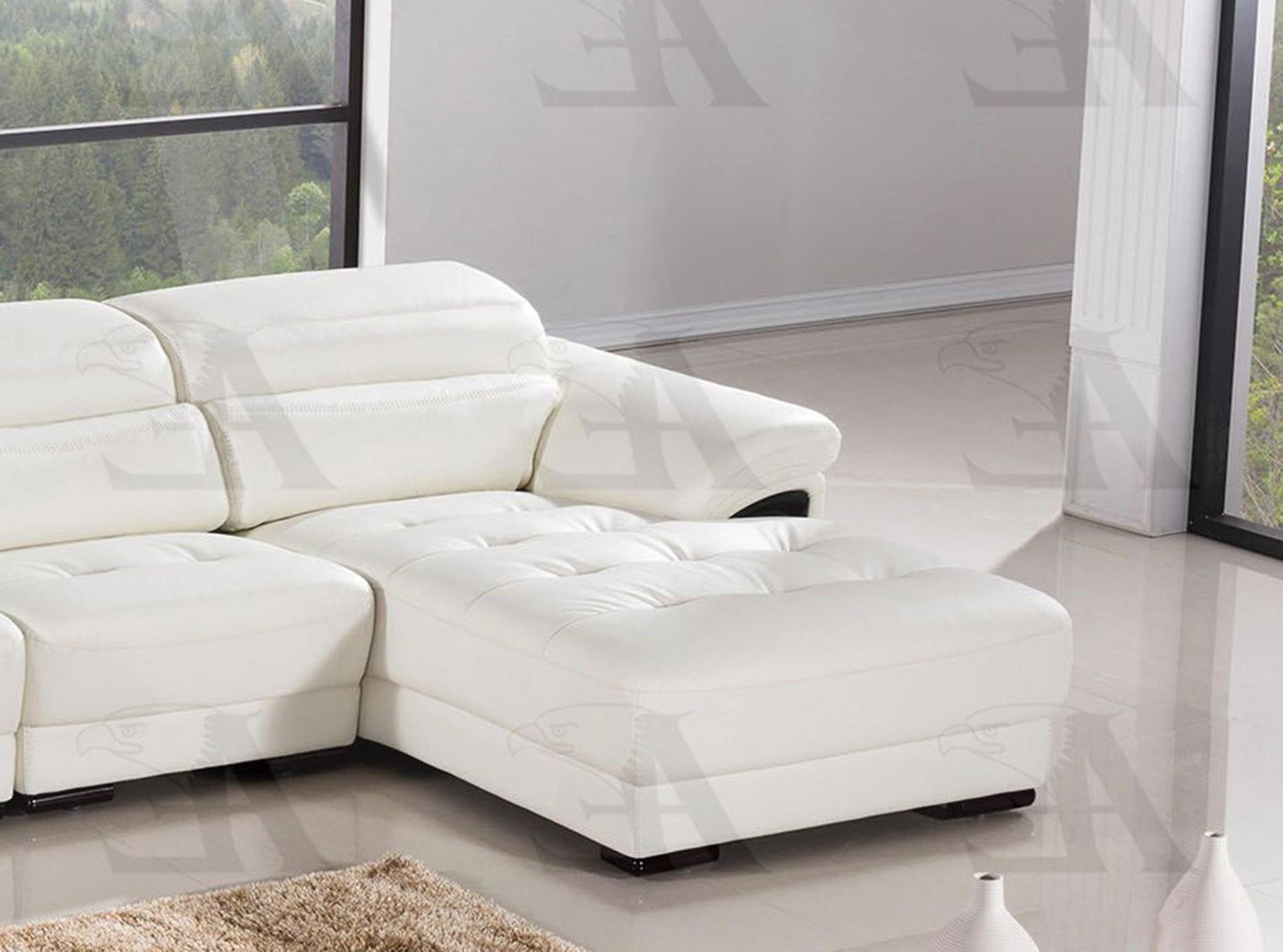 

    
American Eagle Furniture EK-LB309-W Modern White Genuine Leather Sectional RHC 3 Pcs Set
