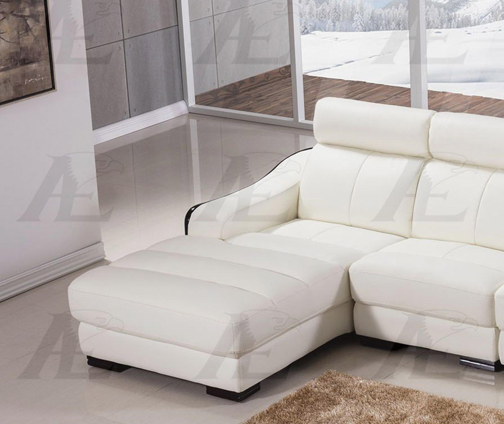 

    
American Eagle Furniture EK-LB310-W Modern White Genuine Leather Sectional LHC 3 Pcs
