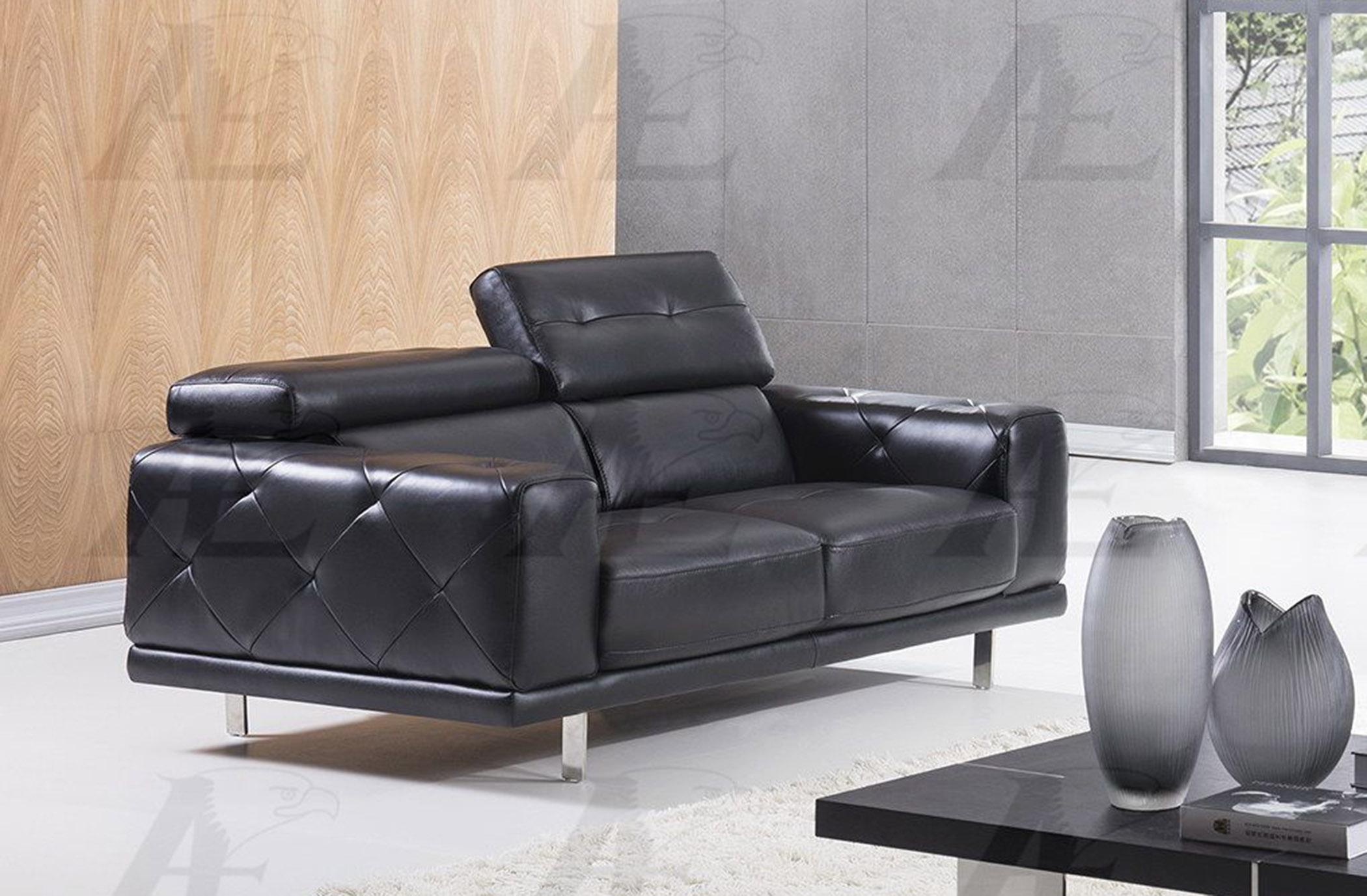 

    
American Eagle Furniture EK039-BK Sofa Black EK039-BK

