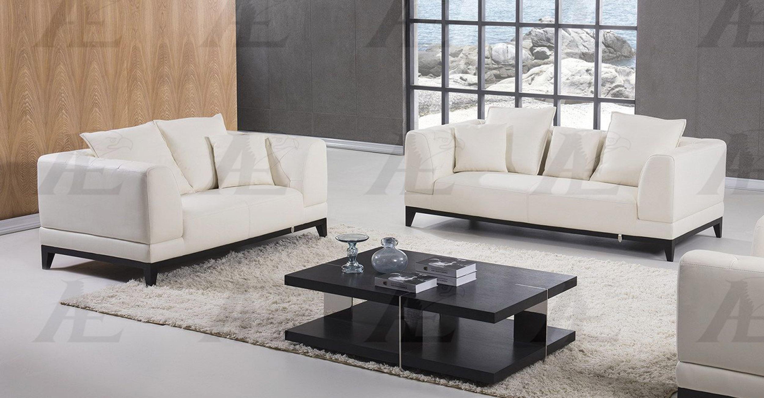 

    
American Eagle Furniture  EK065-W White Sofa Loveseat Set Italian Full Leather 2Pcs
