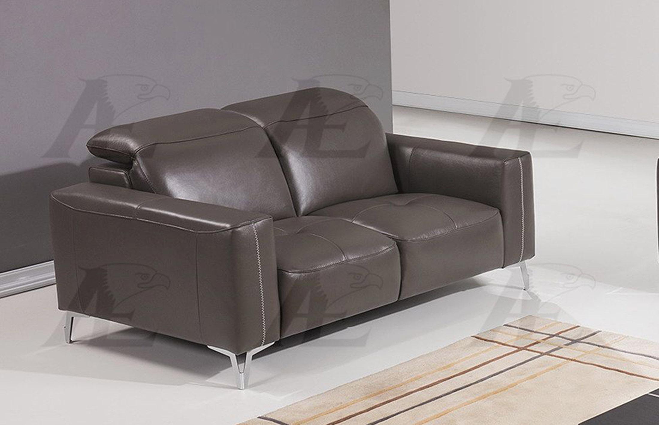 

    
American Eagle Furniture EK069-TPE Taupe Sofa  Italian Full Leather
