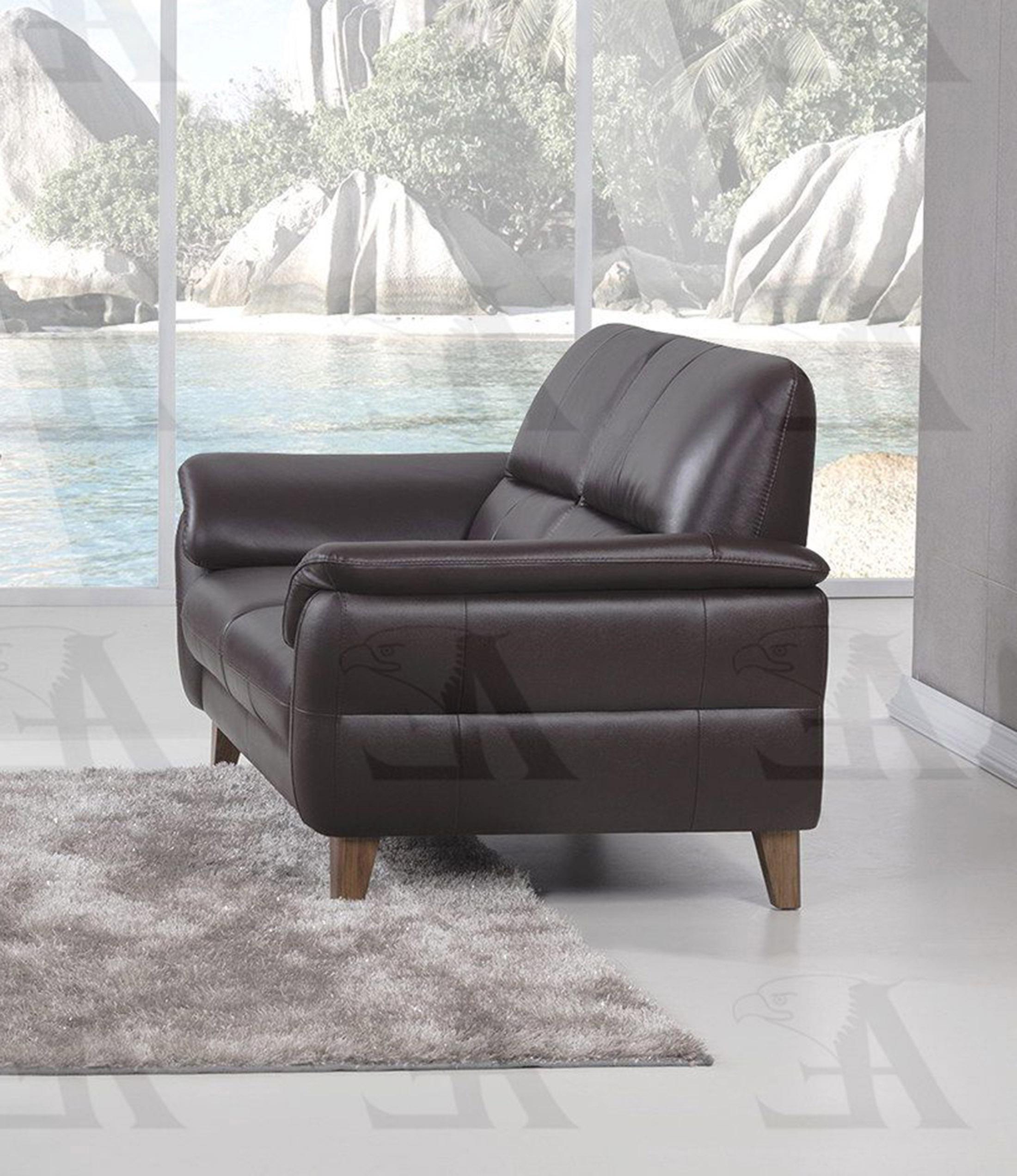 

    
American Eagle Furniture EK073-DC Sofa Dark Chocolate EK073-DC-SF
