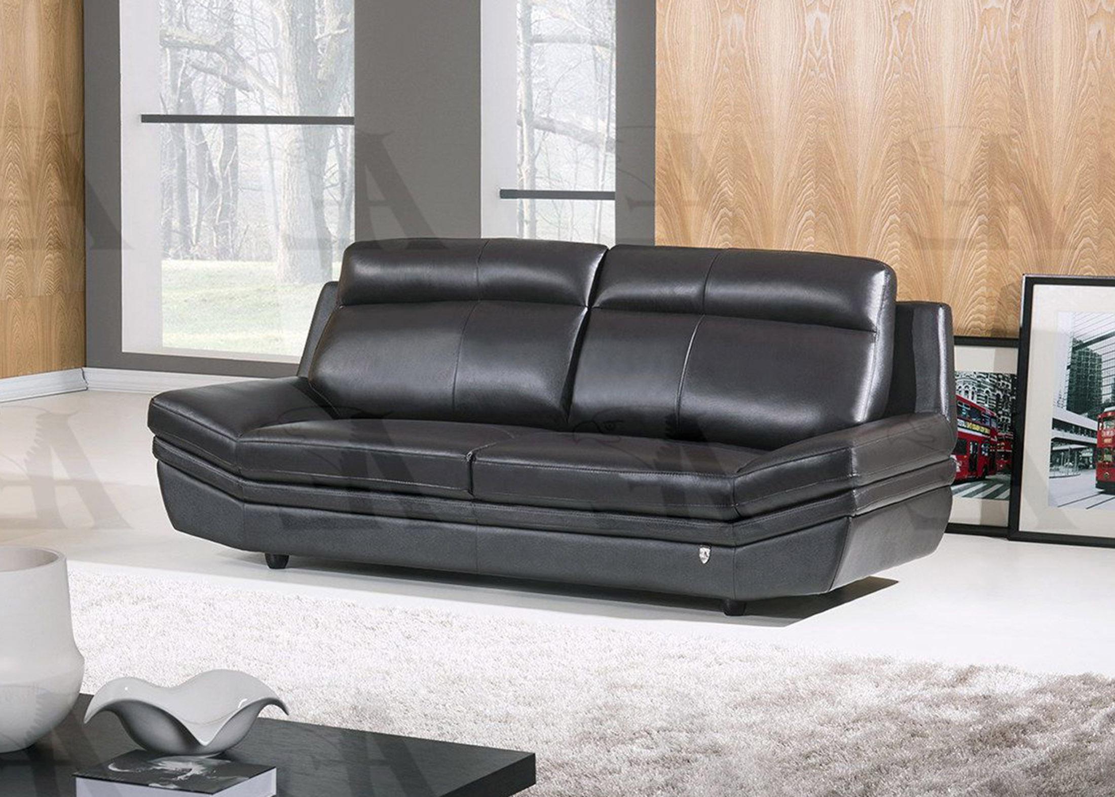 

    
American Eagle Furniture EK075-BK Black Sofa Italian Leather Modern
