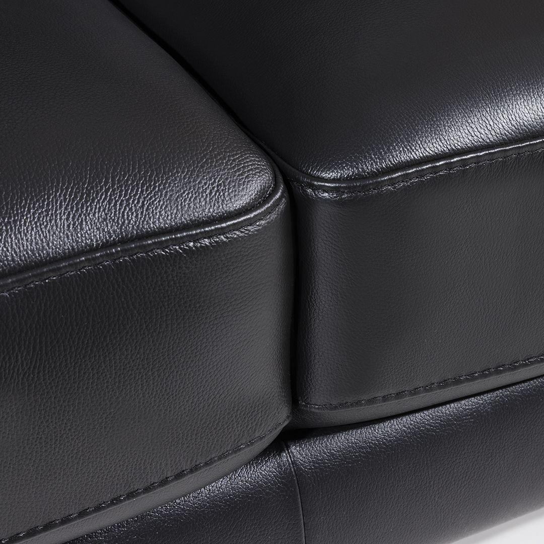 

        
American Eagle Furniture EK078-BK Sofa Set Black Italian Leather 00656237666931
