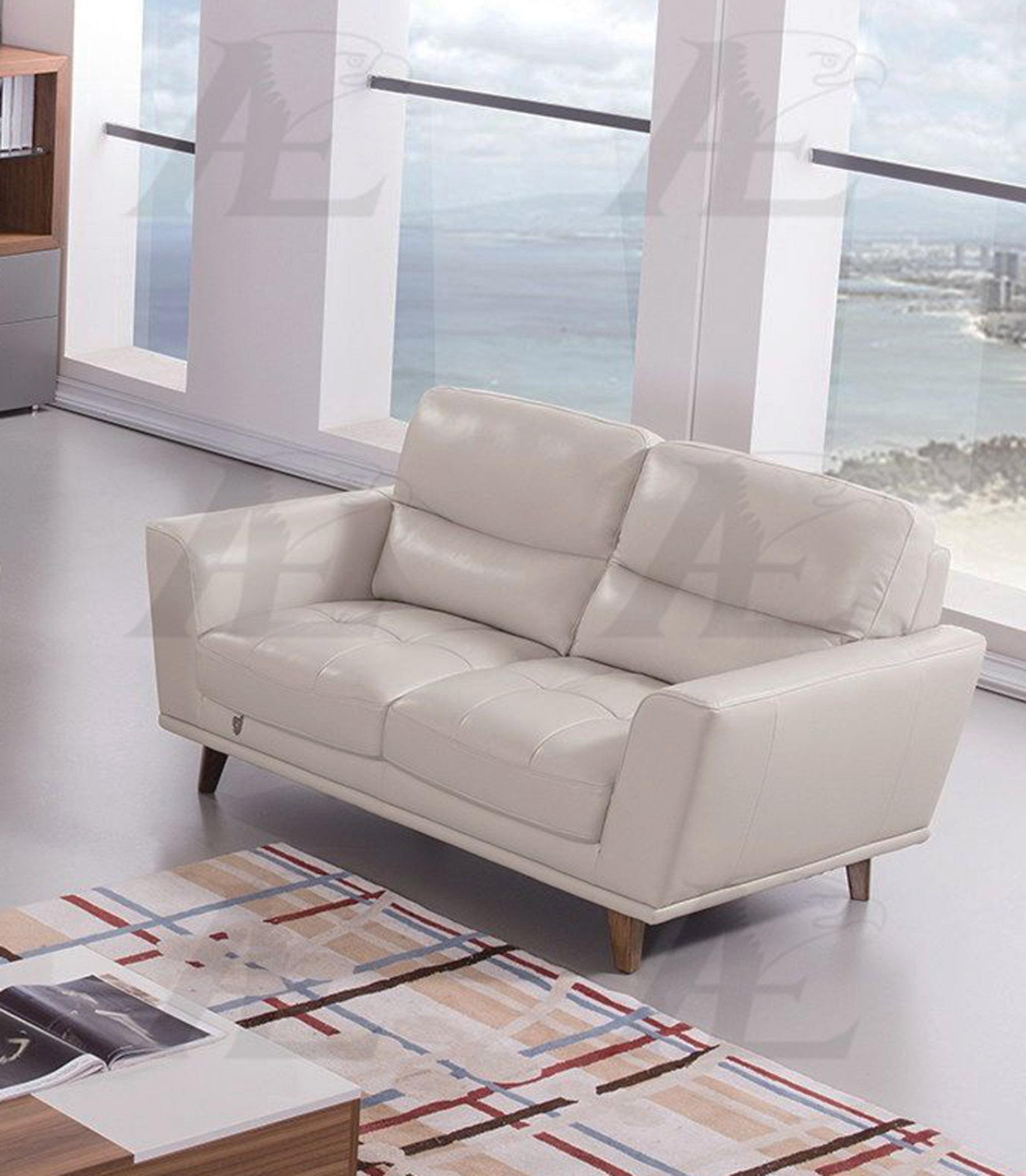 

    
American Eagle Furniture EK082-LG Sofa and Loveseat Set Light Gray EK082-LG Set-2

