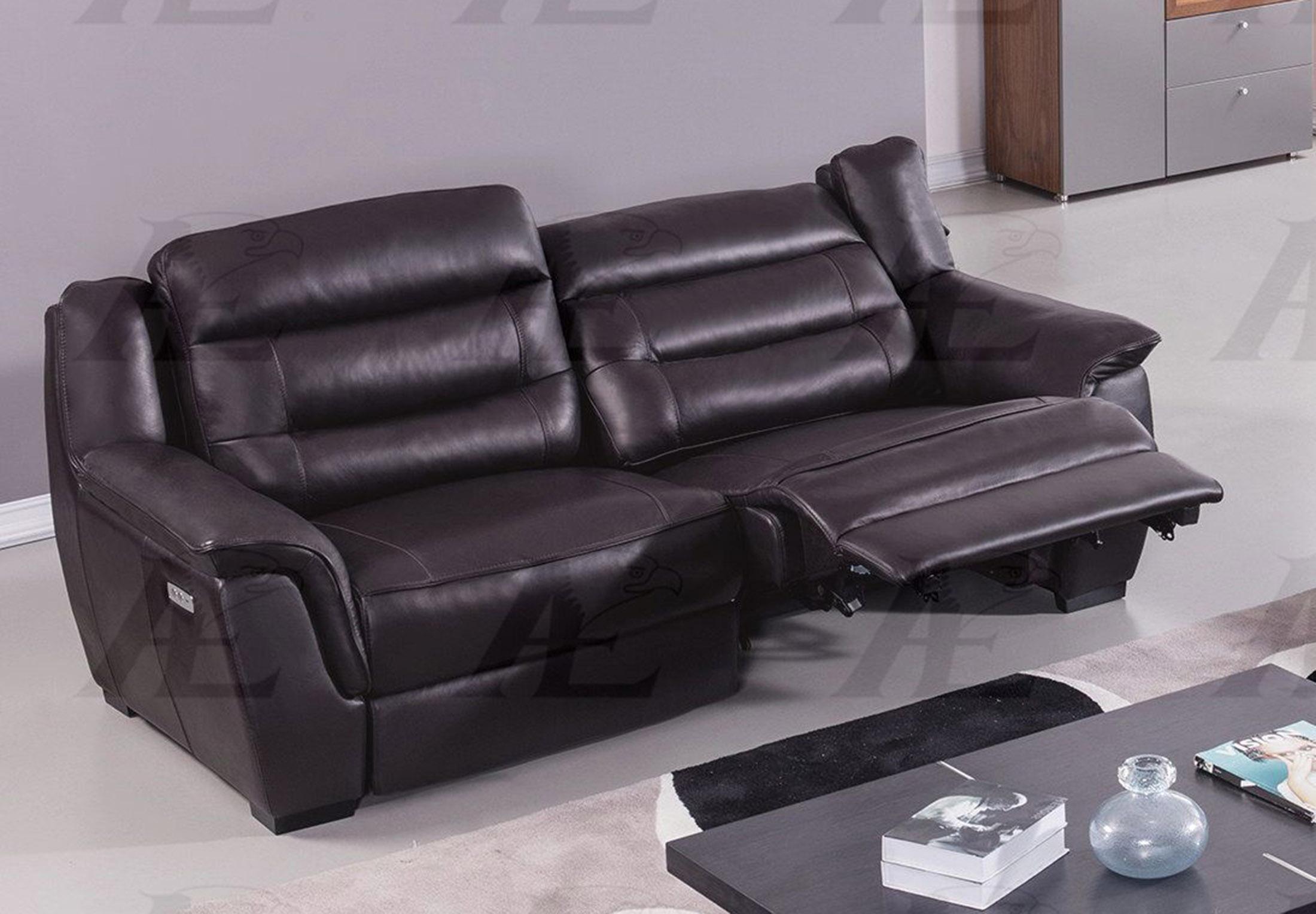 

    
American Eagle Furniture EK089-DB Reclining Sofa Dark Brown EK089-DB-SF
