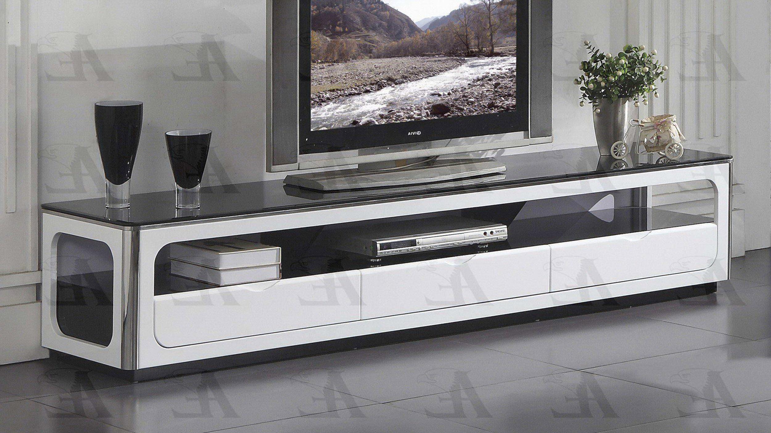 

    
American Eagle Furniture FC-C511 Black and White Tempered Glass Top TV Stand
